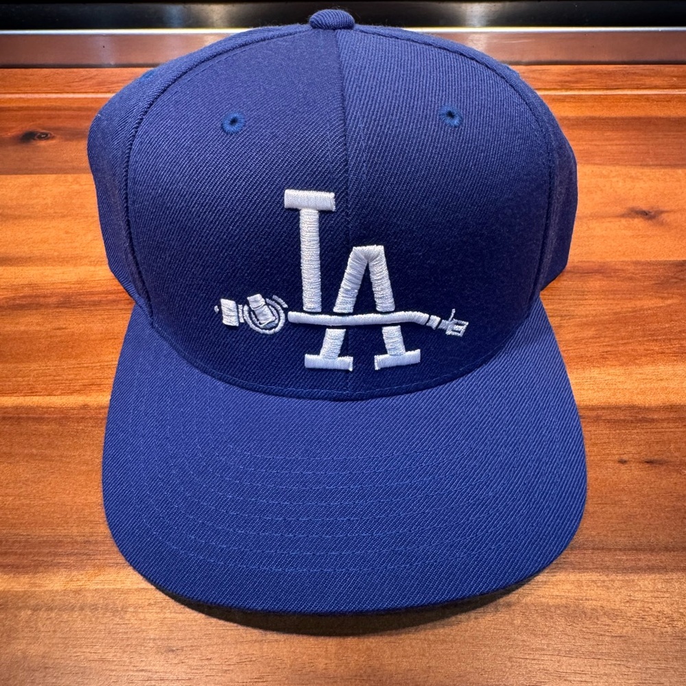 LA Dodger Hat - Turntable Design